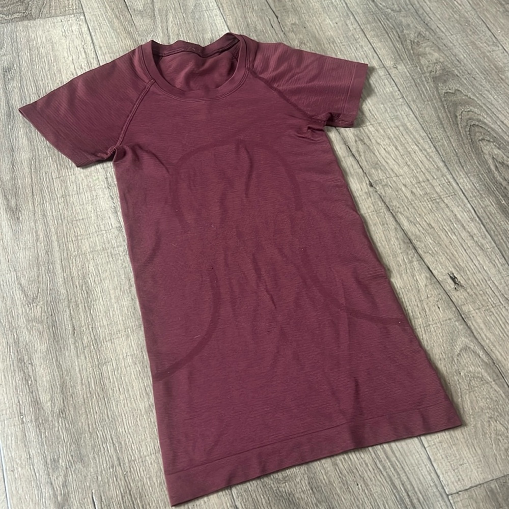 Lululemon shirt
